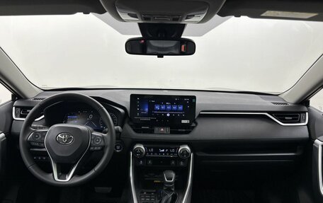 Toyota RAV4, 2025 год, 4 350 000 рублей, 17 фотография