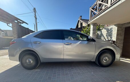 Toyota Corolla, 2018 год, 1 950 000 рублей, 4 фотография