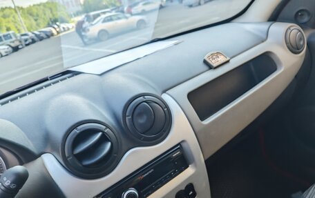 Renault Sandero I, 2011 год, 550 000 рублей, 15 фотография