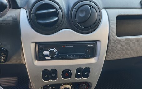 Renault Sandero I, 2011 год, 550 000 рублей, 16 фотография