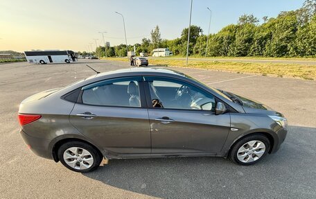 Hyundai Solaris II рестайлинг, 2015 год, 1 165 000 рублей, 4 фотография