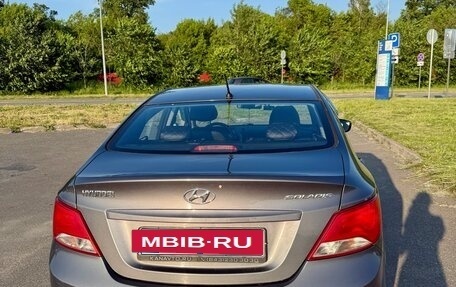 Hyundai Solaris II рестайлинг, 2015 год, 1 165 000 рублей, 2 фотография