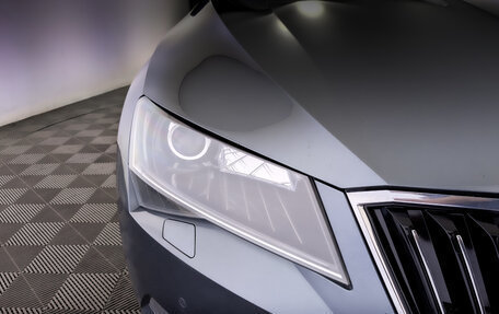 Skoda Superb III рестайлинг, 2018 год, 1 900 000 рублей, 17 фотография