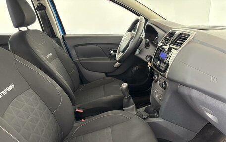 Renault Sandero II рестайлинг, 2015 год, 869 000 рублей, 11 фотография