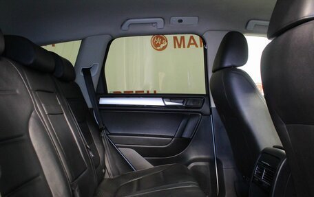 Volkswagen Touareg III, 2012 год, 1 800 000 рублей, 11 фотография
