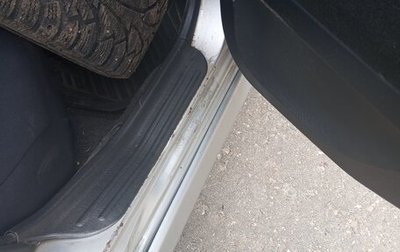 Mitsubishi Carisma I, 2002 год, 220 000 рублей, 1 фотография