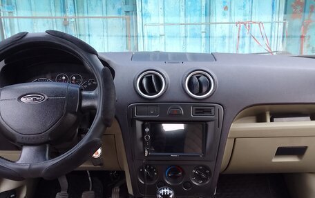Ford Fusion I, 2006 год, 370 000 рублей, 2 фотография
