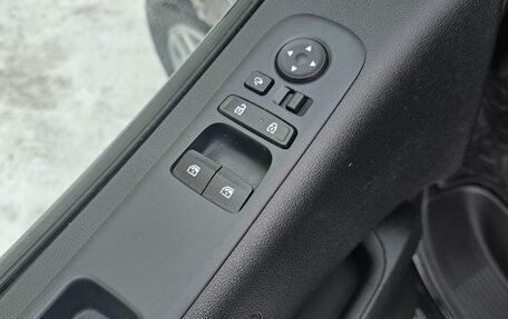 Hyundai Staria, 2021 год, 5 200 000 рублей, 8 фотография