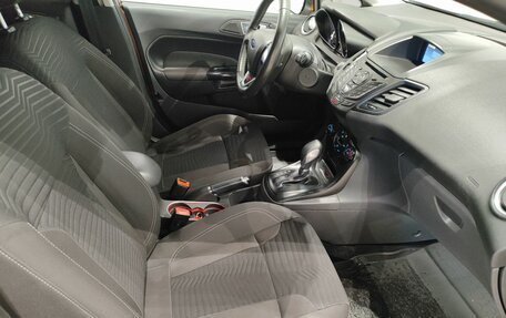 Ford Fiesta, 2015 год, 819 000 рублей, 9 фотография
