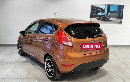 Ford Fiesta, 2015 год, 819 000 рублей, 7 фотография