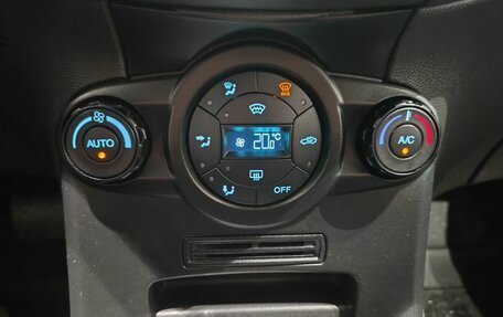 Ford Fiesta, 2015 год, 819 000 рублей, 16 фотография