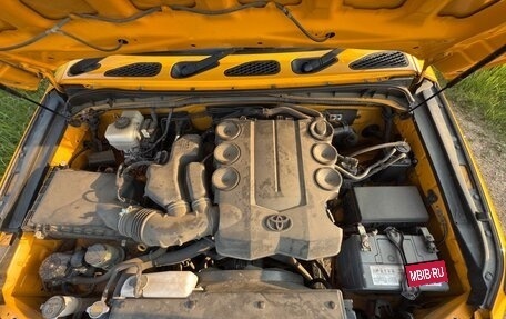 Toyota FJ Cruiser, 2015 год, 5 200 000 рублей, 3 фотография
