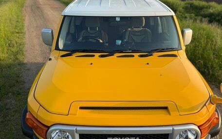 Toyota FJ Cruiser, 2015 год, 5 200 000 рублей, 22 фотография