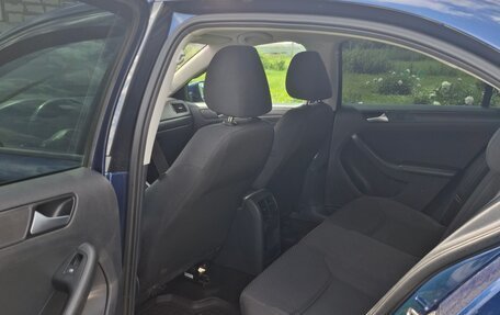 Volkswagen Jetta VI, 2014 год, 890 000 рублей, 6 фотография