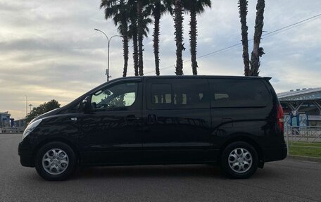 Hyundai Grand Starex Grand Starex I рестайлинг 2, 2012 год, 1 950 000 рублей, 3 фотография