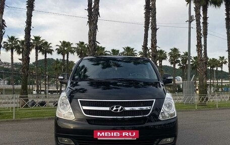 Hyundai Grand Starex Grand Starex I рестайлинг 2, 2012 год, 1 950 000 рублей, 5 фотография