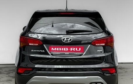 Hyundai Santa Fe III рестайлинг, 2016 год, 2 050 700 рублей, 6 фотография