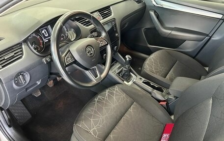 Skoda Octavia, 2018 год, 1 619 000 рублей, 9 фотография