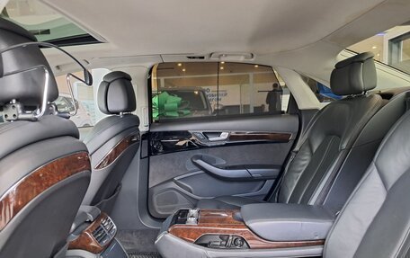 Audi A8, 2013 год, 1 977 000 рублей, 16 фотография
