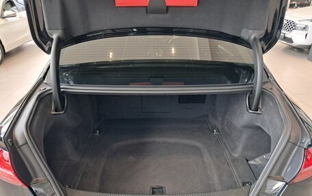 Audi A8, 2013 год, 1 977 000 рублей, 14 фотография