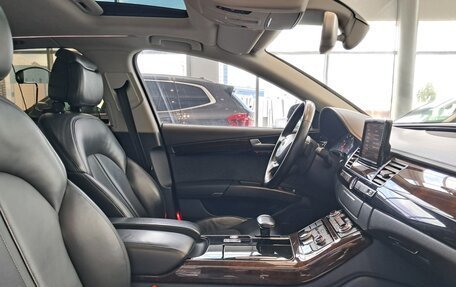 Audi A8, 2013 год, 1 977 000 рублей, 15 фотография