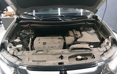 Mitsubishi Outlander III рестайлинг 3, 2017 год, 1 697 000 рублей, 1 фотография