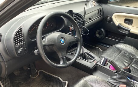 BMW 3 серия, 1992 год, 320 000 рублей, 19 фотография