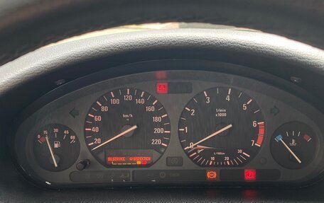 BMW 3 серия, 1992 год, 320 000 рублей, 20 фотография