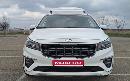 KIA Carnival III, 2019 год, 3 400 000 рублей, 4 фотография