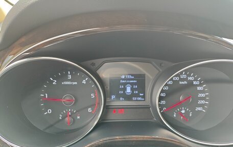 KIA Carnival III, 2019 год, 3 400 000 рублей, 20 фотография