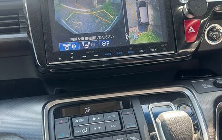 Honda Stepwgn IV, 2017 год, 2 550 000 рублей, 5 фотография