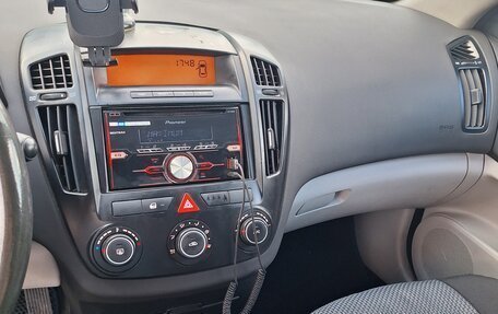 KIA cee'd I рестайлинг, 2008 год, 650 000 рублей, 10 фотография