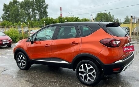 Renault Kaptur I рестайлинг, 2016 год, 1 499 000 рублей, 4 фотография
