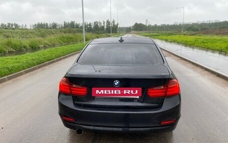 BMW 3 серия, 2012 год, 1 500 000 рублей, 4 фотография