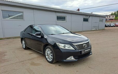 Toyota Camry, 2013 год, 1 369 000 рублей, 3 фотография