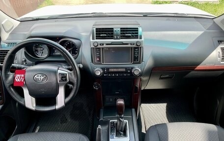 Toyota Land Cruiser Prado 150 рестайлинг 2, 2016 год, 3 820 000 рублей, 8 фотография