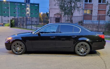 BMW 5 серия, 2006 год, 850 000 рублей, 9 фотография