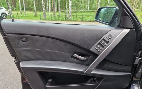 BMW 5 серия, 2006 год, 850 000 рублей, 19 фотография