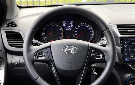 Hyundai Solaris II рестайлинг, 2014 год, 949 000 рублей, 20 фотография