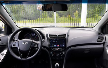 Hyundai Solaris II рестайлинг, 2014 год, 949 000 рублей, 18 фотография