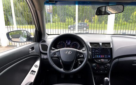 Hyundai Solaris II рестайлинг, 2014 год, 949 000 рублей, 19 фотография
