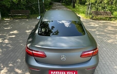 Mercedes-Benz E-Класс, 2018 год, 3 450 000 рублей, 12 фотография