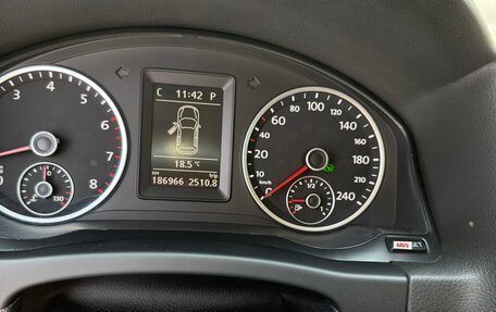 Volkswagen Tiguan I, 2013 год, 1 850 000 рублей, 13 фотография