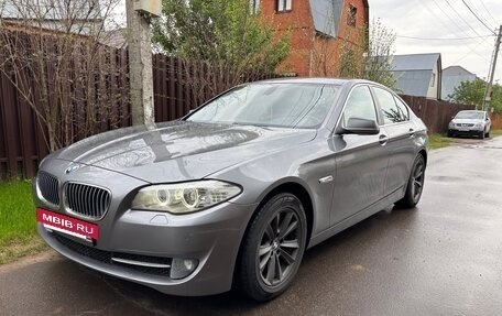 BMW 5 серия, 2011 год, 1 850 000 рублей, 2 фотография