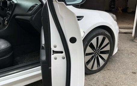KIA K5 I рестайлинг, 2010 год, 1 350 000 рублей, 3 фотография