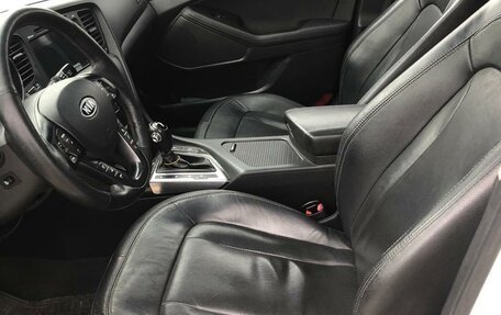 KIA K5 I рестайлинг, 2010 год, 1 350 000 рублей, 10 фотография