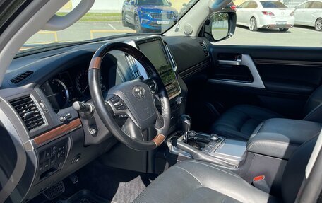 Toyota Land Cruiser 200, 2021 год, 9 000 000 рублей, 5 фотография
