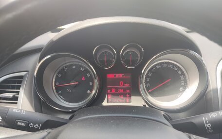 Opel Astra J, 2014 год, 990 000 рублей, 7 фотография