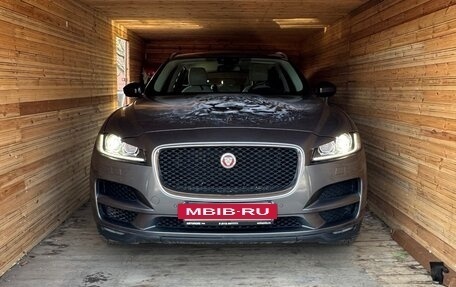 Jaguar F-Pace, 2017 год, 2 658 000 рублей, 25 фотография