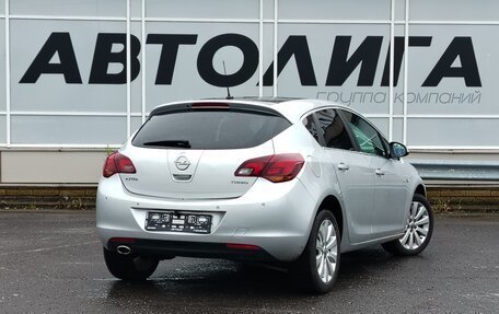 Opel Astra J, 2012 год, 829 000 рублей, 2 фотография